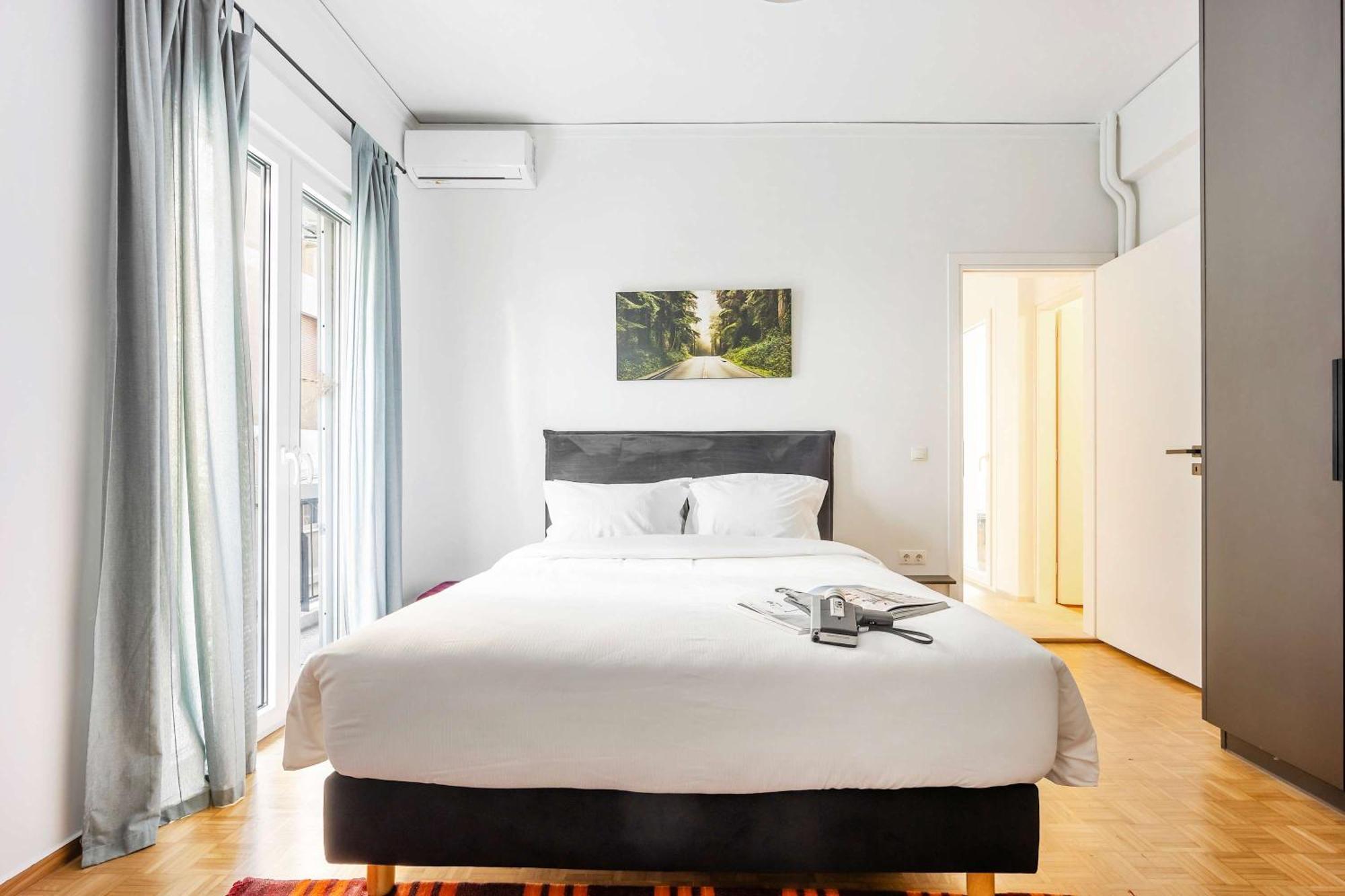 O&O Group - Eclectic Chic Thissio Apartment Athen Eksteriør bilde